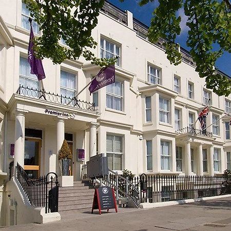Comfort Inn Kensington London Exterior photo