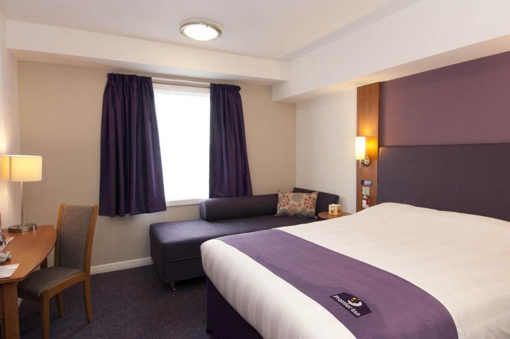 Comfort Inn Kensington London Room photo