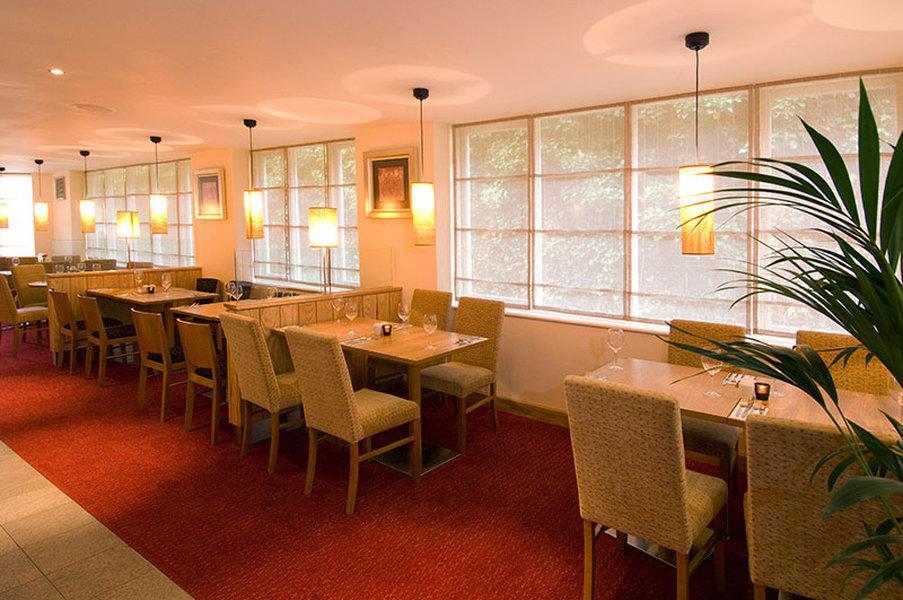 Comfort Inn Kensington London Exterior photo